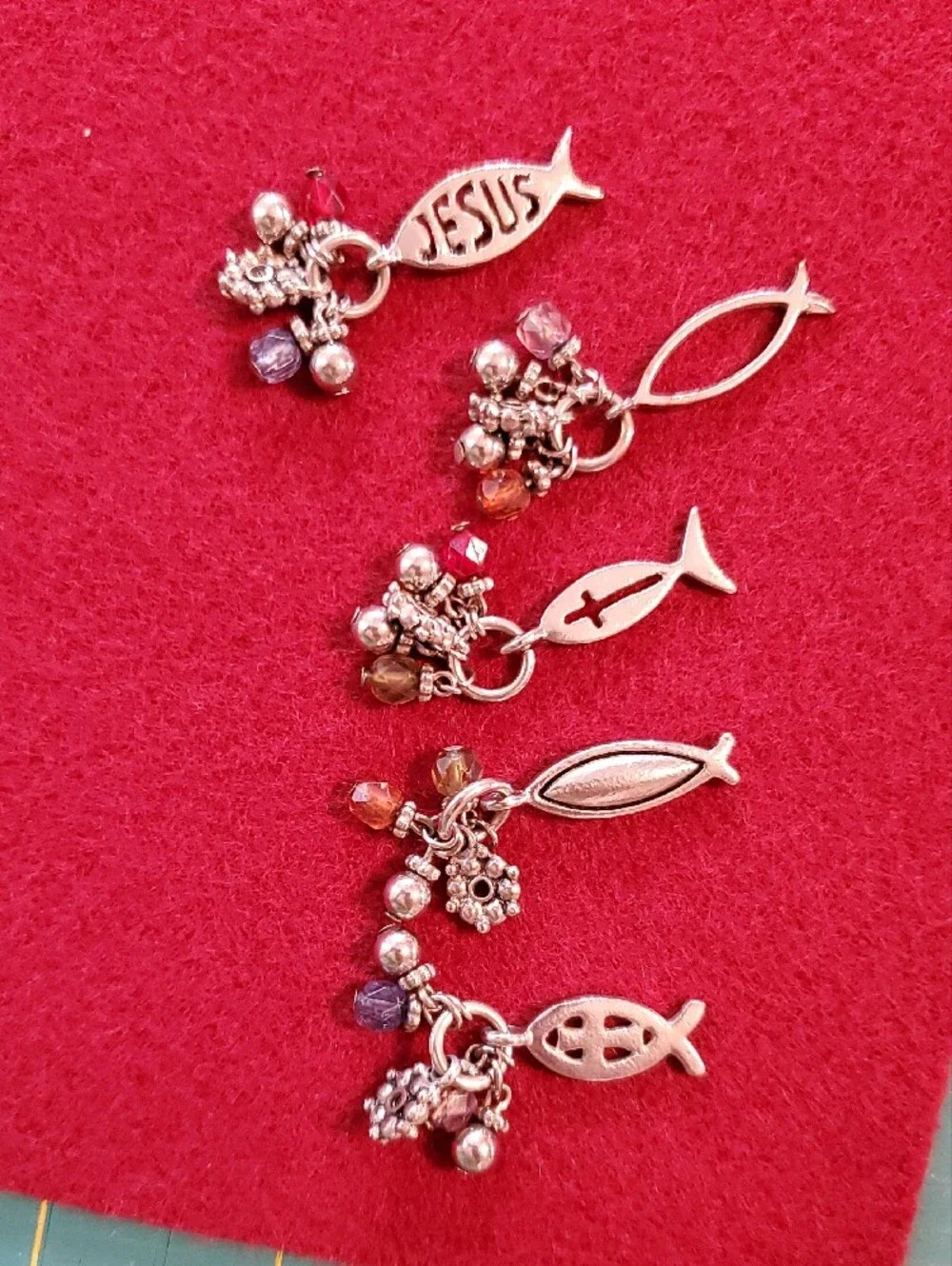 Mixed Women's Jewelry Charms and Beads